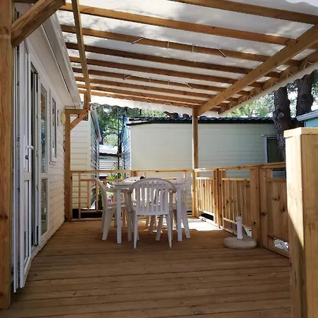 Holiday home Propriete De 2 Chambres Avec Vue Sur Le Lac Piscine Partagee Et Jardin Amenage A Cap D'agde A 1 Km De La Plage