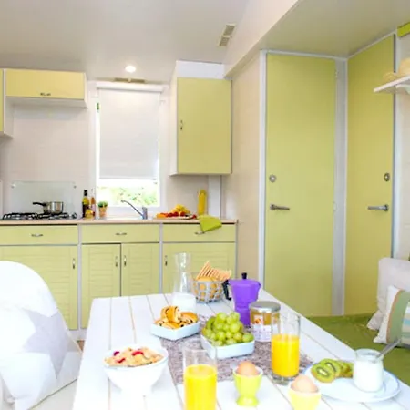 Holiday home Propriete De 2 Chambres Avec Vue Sur Le Lac Piscine Partagee Et Jardin Amenage A Cap D'agde A 1 Km De La Plage